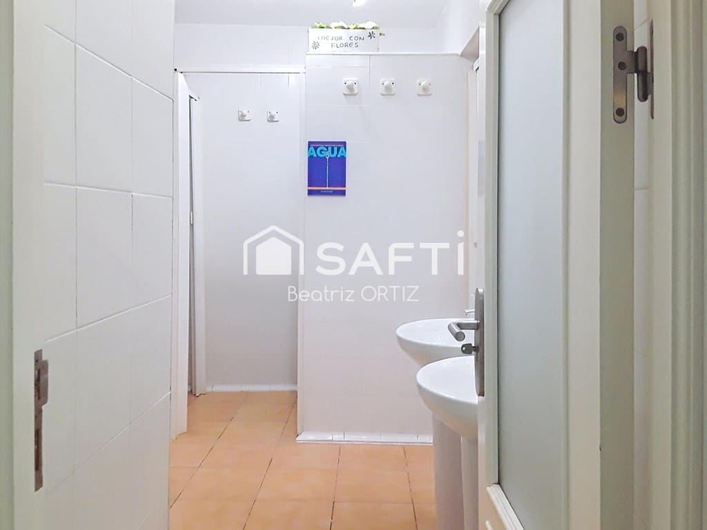 3 camera da letto Appartamento in vendita in Cadice citta - 300.000 € (Rif: 9595651)