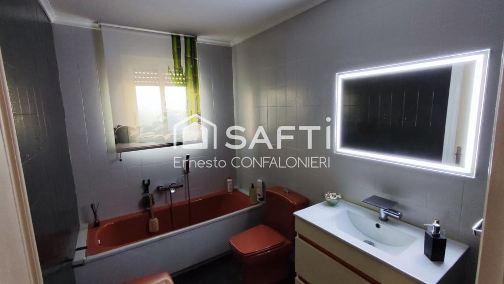 4 soveværelse Villa til salg i Alcanar med swimmingpool garage - € 425.000 (Ref: 9595654)