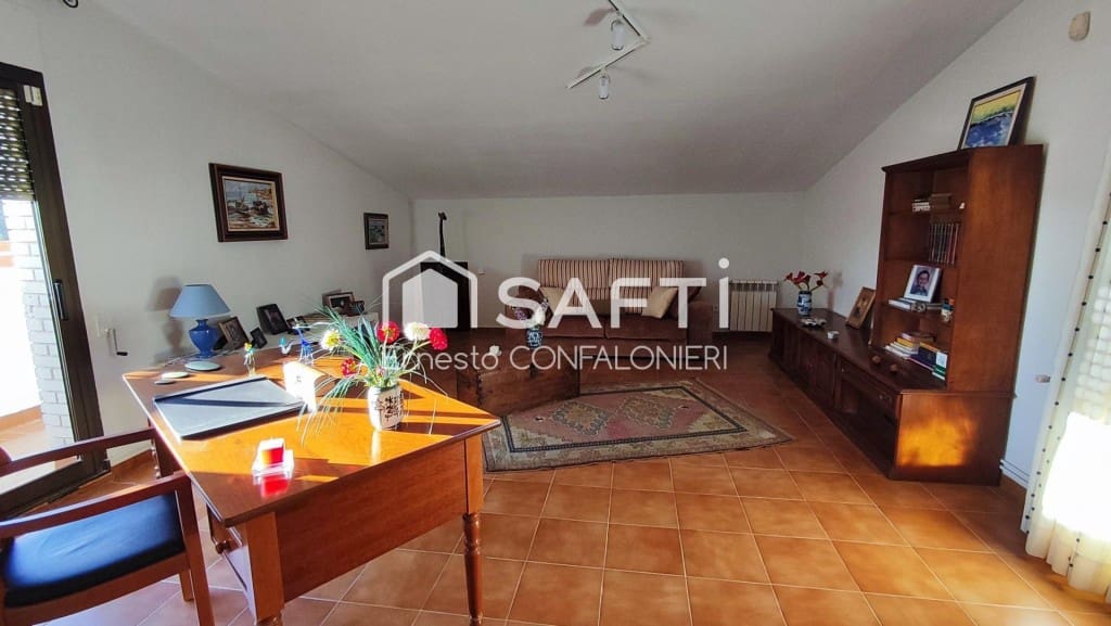 4 soveværelse Villa til salg i Alcanar med swimmingpool garage - € 425.000 (Ref: 9595654)