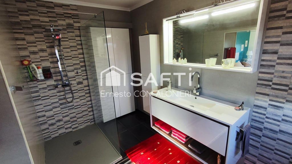 4 soveværelse Villa til salg i Alcanar med swimmingpool garage - € 425.000 (Ref: 9595654)