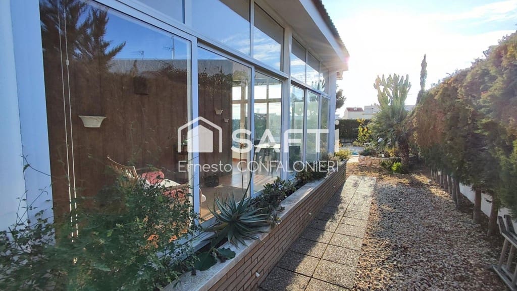 4 soveværelse Villa til salg i Alcanar med swimmingpool garage - € 425.000 (Ref: 9595654)