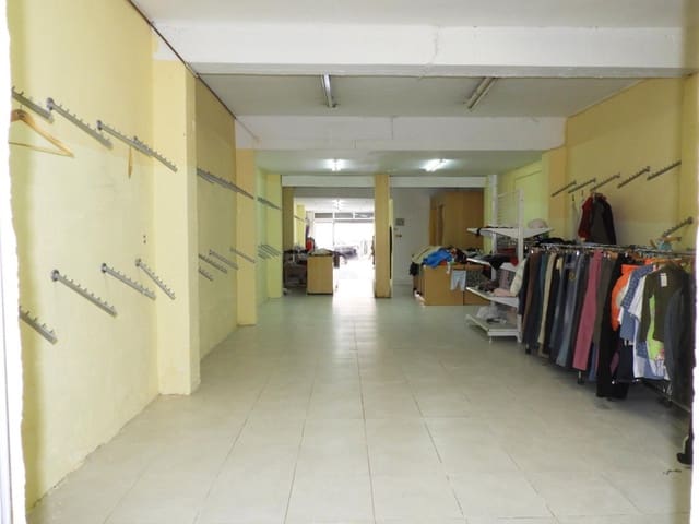 Komercyjne na sprzedaż w La Vall d'Uixó - 75 000 € (Ref: 9595661)