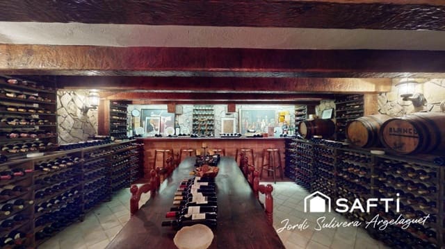 4 makuuhuone Huvila myytävänä paikassa Santa Cristina d'Aro mukana uima-altaan - 780 000 € (Ref: 9595662)