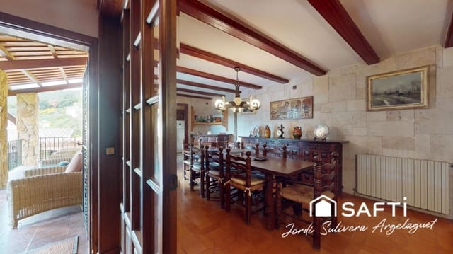 4 makuuhuone Huvila myytävänä paikassa Santa Cristina d'Aro mukana uima-altaan - 780 000 € (Ref: 9595662)