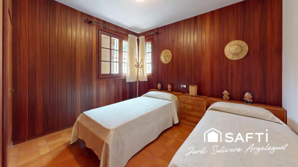 4 makuuhuone Huvila myytävänä paikassa Santa Cristina d'Aro mukana uima-altaan - 780 000 € (Ref: 9595662)