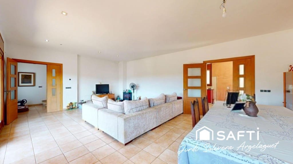 4 bedroom Villa for sale in Begur with pool garage - € 630,000 (Ref: 9595664)