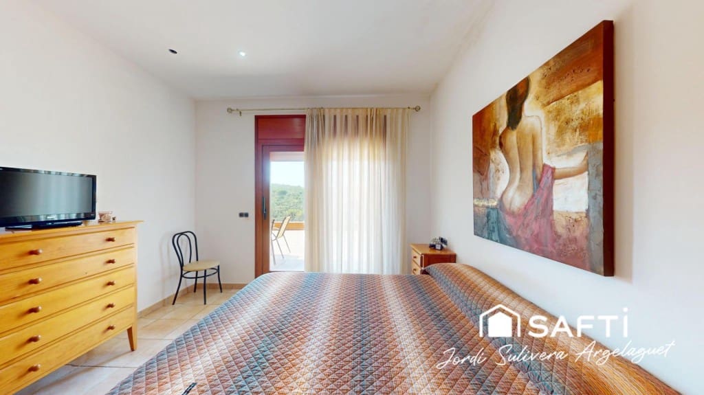 4 bedroom Villa for sale in Begur with pool garage - € 630,000 (Ref: 9595664)