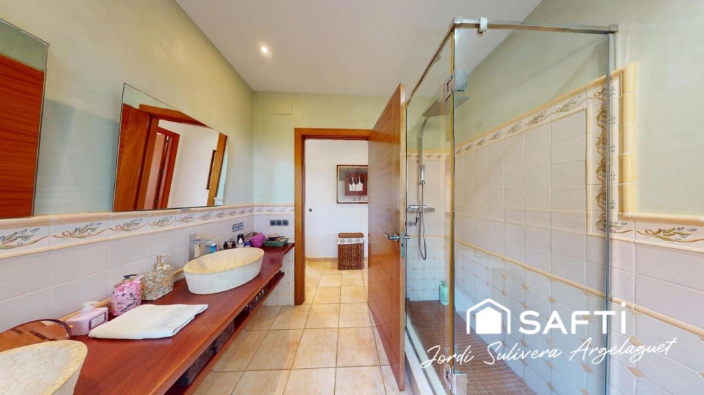 4 bedroom Villa for sale in Begur with pool garage - € 630,000 (Ref: 9595664)