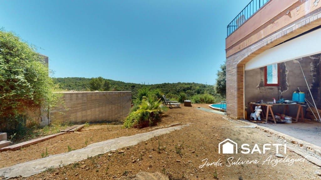 4 bedroom Villa for sale in Begur with pool garage - € 630,000 (Ref: 9595664)