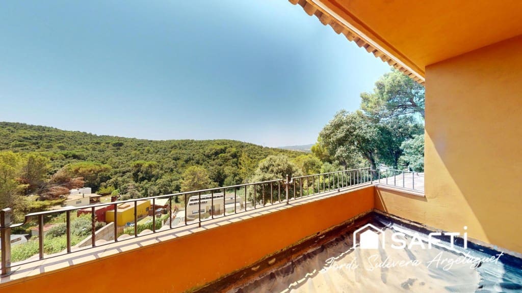 4 bedroom Villa for sale in Begur with pool garage - € 630,000 (Ref: 9595664)