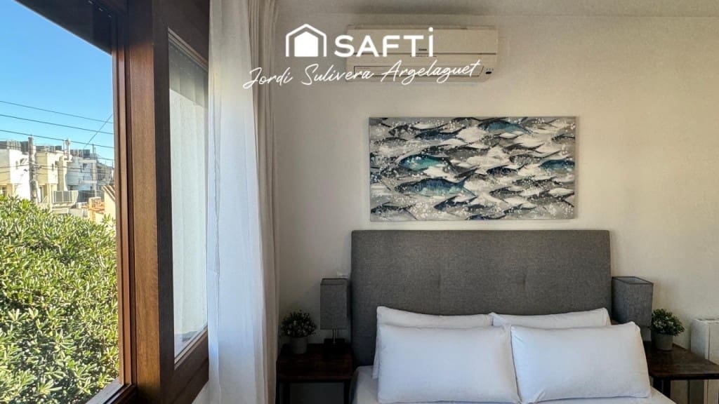 Studio for sale in L'Escala - € 140,000 (Ref: 9595666)