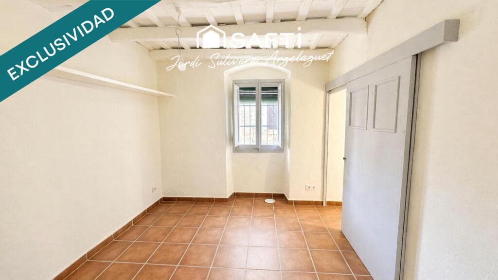 7 bedroom Finca/Country House for sale in Celra - € 305,000 (Ref: 9595667)