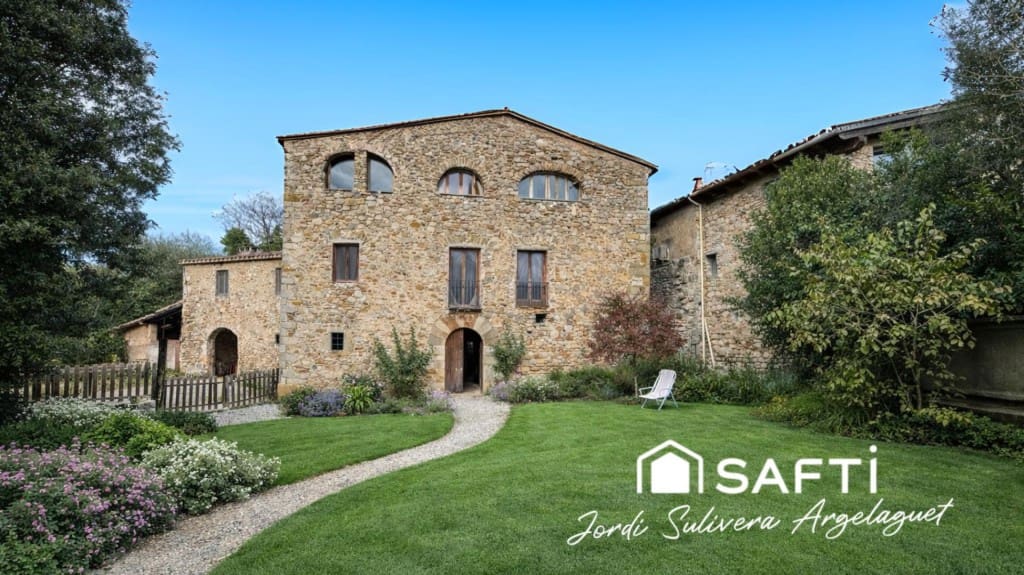 Finca/Casa Rural de 11 habitaciones en Argelaguer en venta - 795.000 € (Ref: 9595668)