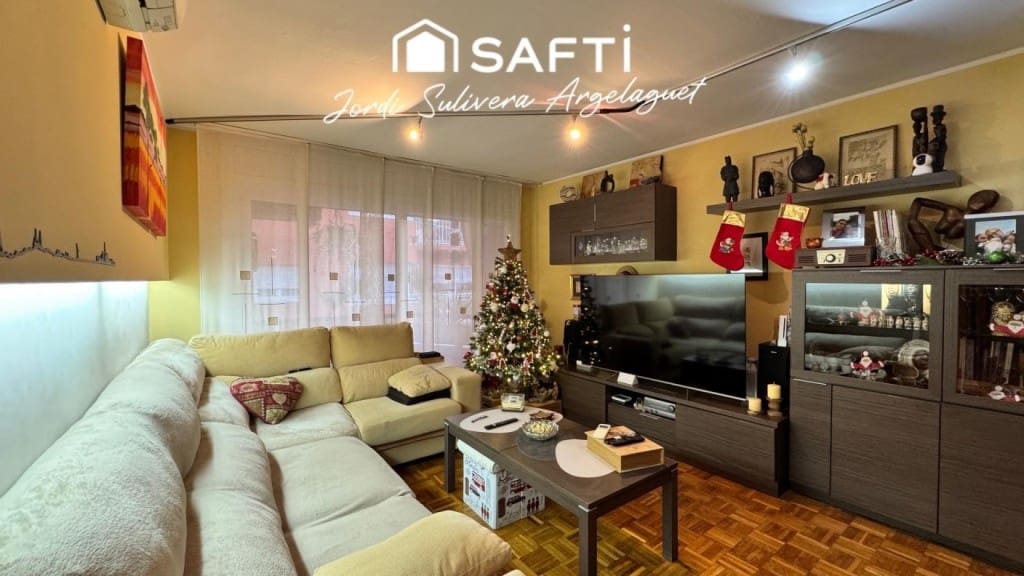 4 sypialnia Apartament na sprzedaż w Miasto Girona - 480 000 € (Ref: 9595670)