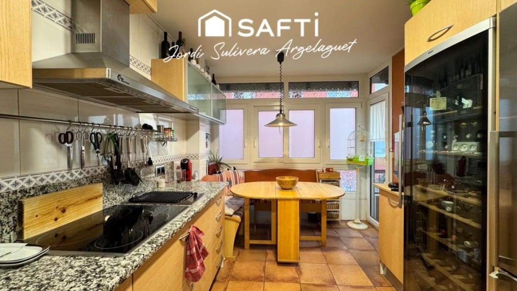 4 sypialnia Apartament na sprzedaż w Miasto Girona - 480 000 € (Ref: 9595670)