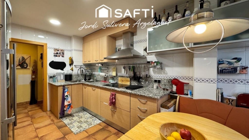 4 sypialnia Apartament na sprzedaż w Miasto Girona - 480 000 € (Ref: 9595670)