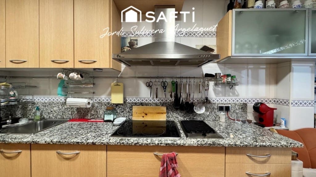 4 sypialnia Apartament na sprzedaż w Miasto Girona - 480 000 € (Ref: 9595670)