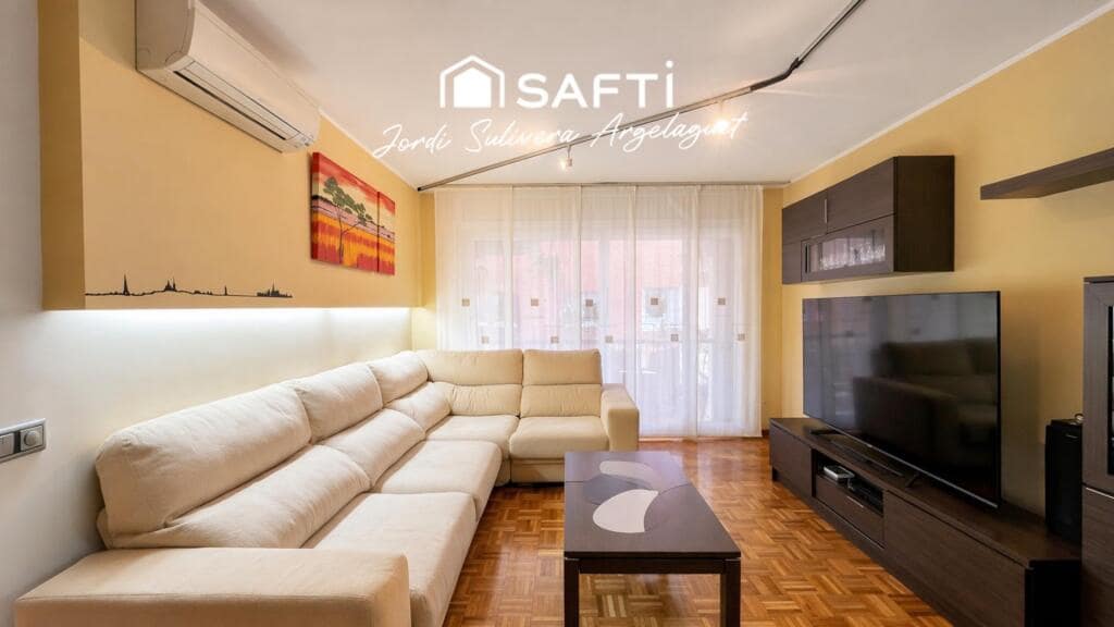4 soveværelse Lejlighed til salg i Girona by - € 480.000 (Ref: 9595670)