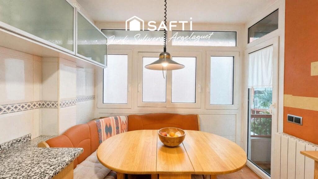 4 soveværelse Lejlighed til salg i Girona by - € 480.000 (Ref: 9595670)