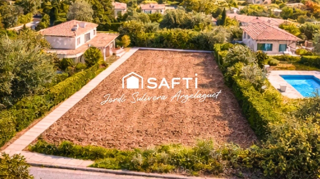 Building Plot for sale in Porqueres - € 130,000 (Ref: 9595671)