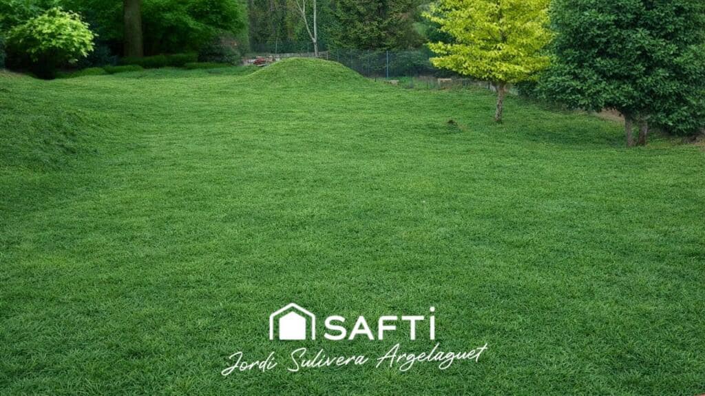 Building Plot for sale in Porqueres - € 120,000 (Ref: 9595671)