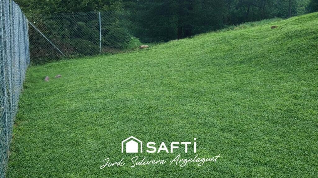 Building Plot for sale in Porqueres - € 120,000 (Ref: 9595671)