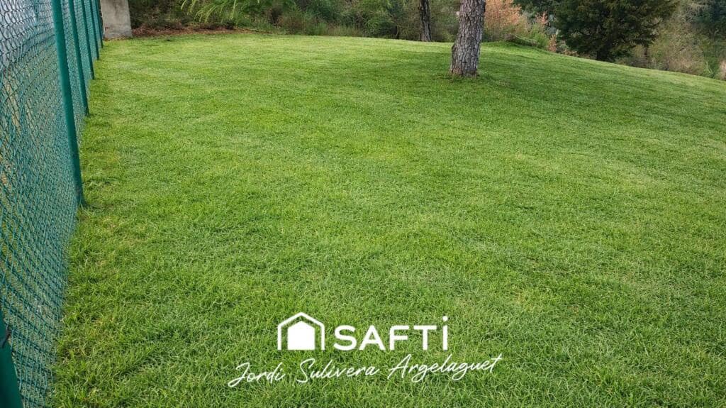 Building Plot for sale in Porqueres - € 120,000 (Ref: 9595671)