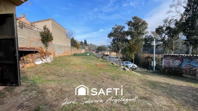 3 chambre Villa/Maison Mitoyenne à vendre à Gérone ville avec garage - 480 000 € (Ref: 9595672)