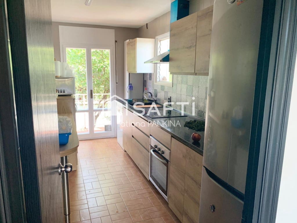 7 camera da letto Villetta a Schiera in vendita in Lloret de Mar con piscina - 700.000 € (Rif: 9595673)