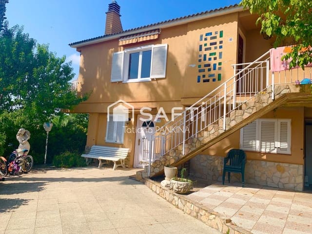 7 camera da letto Villetta a Schiera in vendita in Fenals, Lloret de Mar con piscina - 700.000 € (Rif: 9595673)