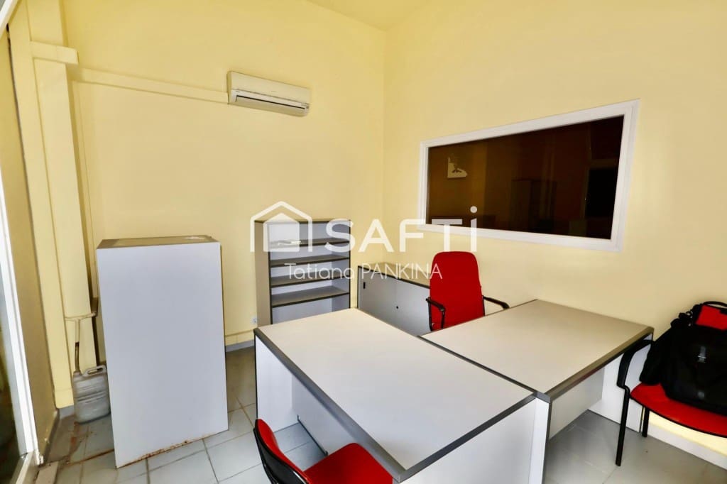 Commerciale in vendita in Lloret de Mar - 120.000 € (Rif: 9595674)