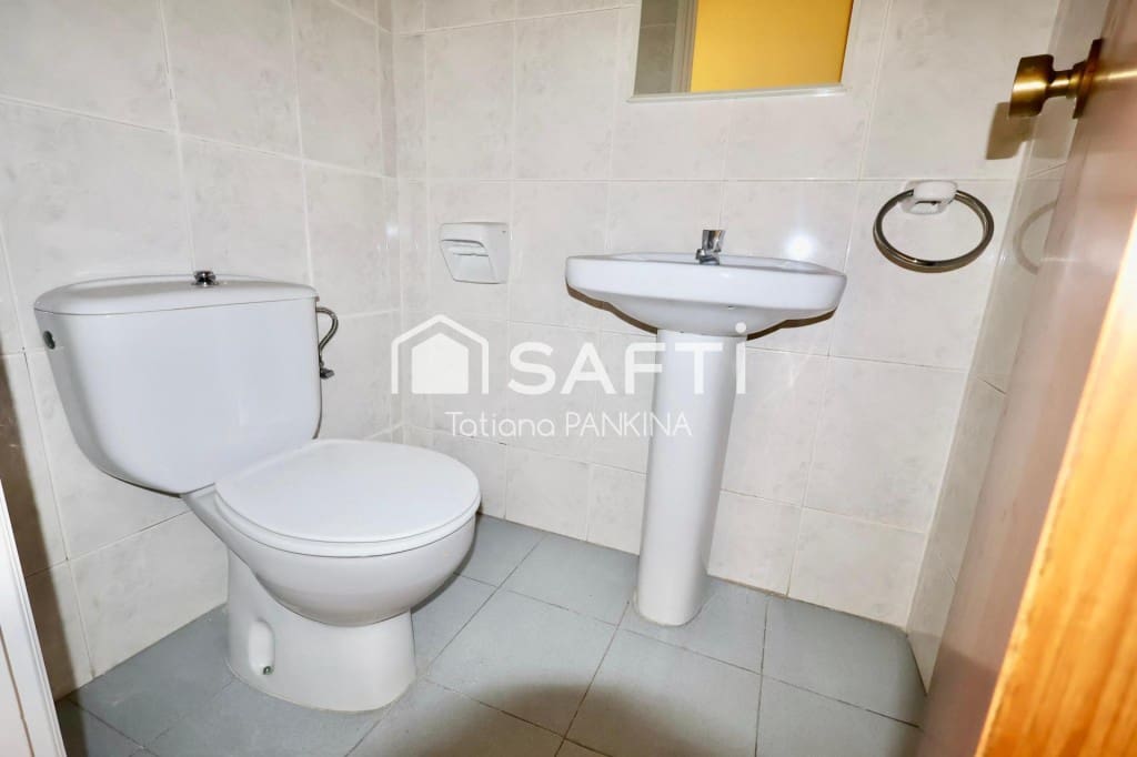 Commerciale in vendita in Lloret de Mar - 120.000 € (Rif: 9595674)