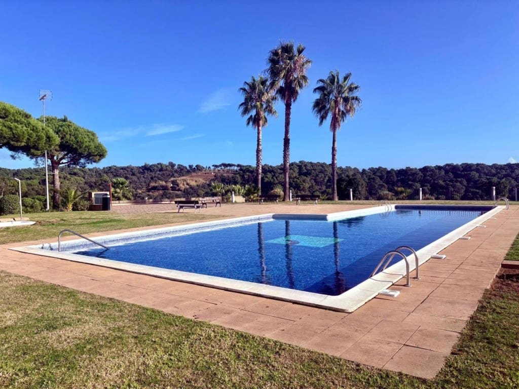 3 sypialnia Dom szeregowy na sprzedaż w Tossa de Mar z basenem - 950 000 € (Ref: 9595677)