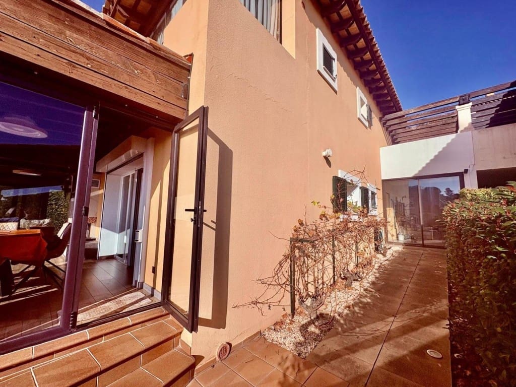 3 sypialnia Dom szeregowy na sprzedaż w Tossa de Mar z basenem - 950 000 € (Ref: 9595677)