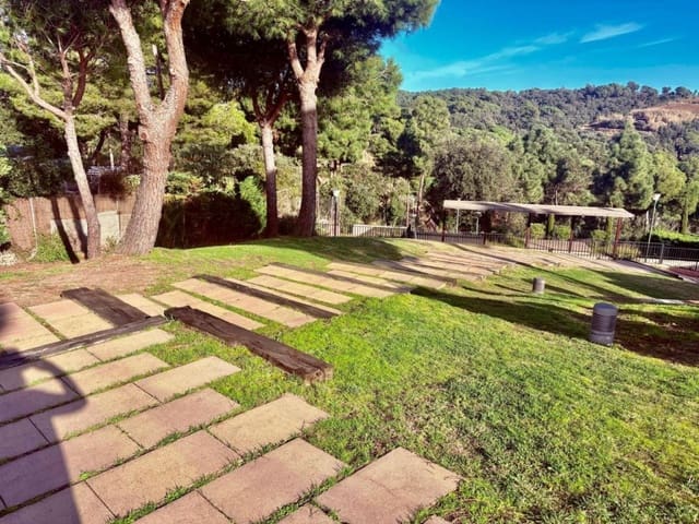 3 sypialnia Dom szeregowy na sprzedaż w Tossa de Mar z basenem - 950 000 € (Ref: 9595677)