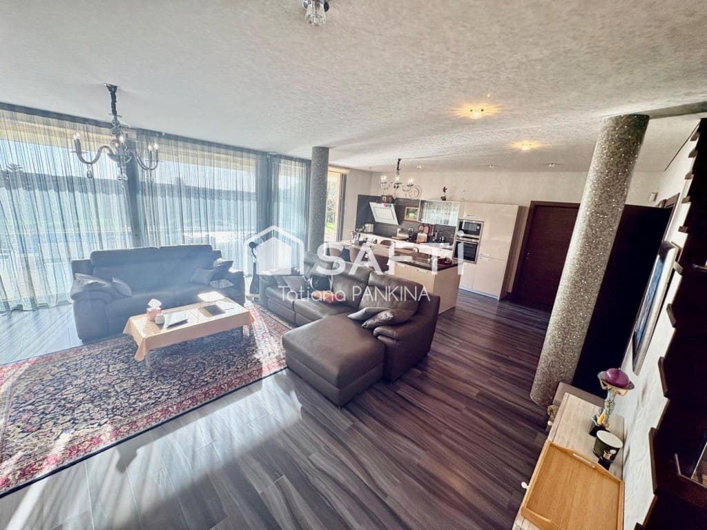 5 sypialnia Dom szeregowy na sprzedaż w Tossa de Mar z basenem garażem - 2 500 000 € (Ref: 9595678)