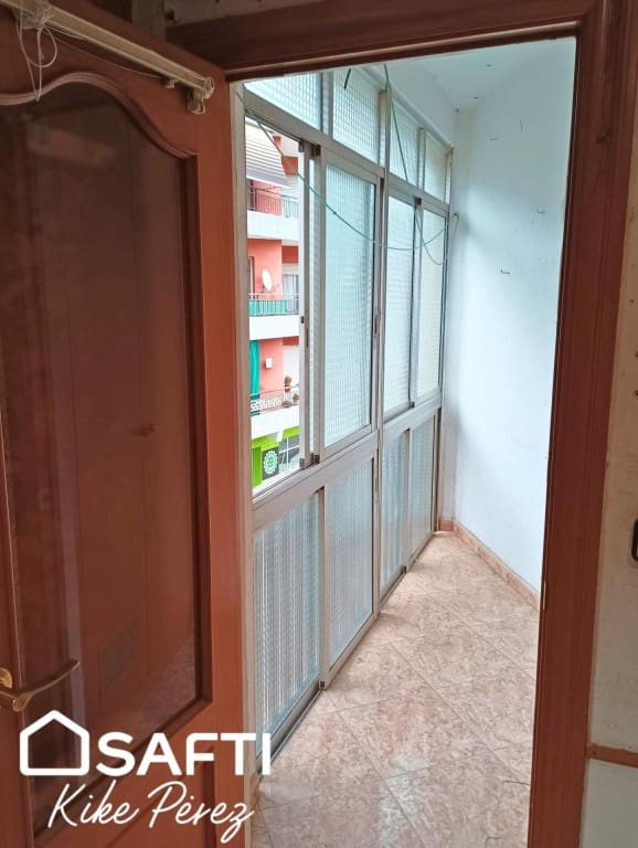 3 bedroom Apartment for sale in Sant Andreu de la Barca - € 175,000 (Ref: 9595683)