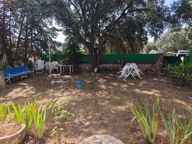 Chalet de 4 habitaciones en Durón en venta - 220.000 € (Ref: 9595685)