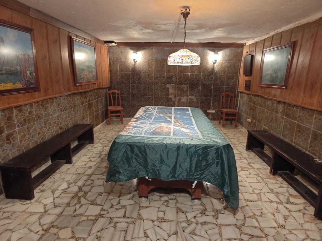 4 bedroom Villa for sale in Duron - € 220,000 (Ref: 9595685)