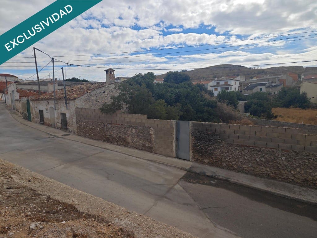 2 bedroom Finca/Country House for sale in Villalba del Rey - € 55,000 (Ref: 9595686)