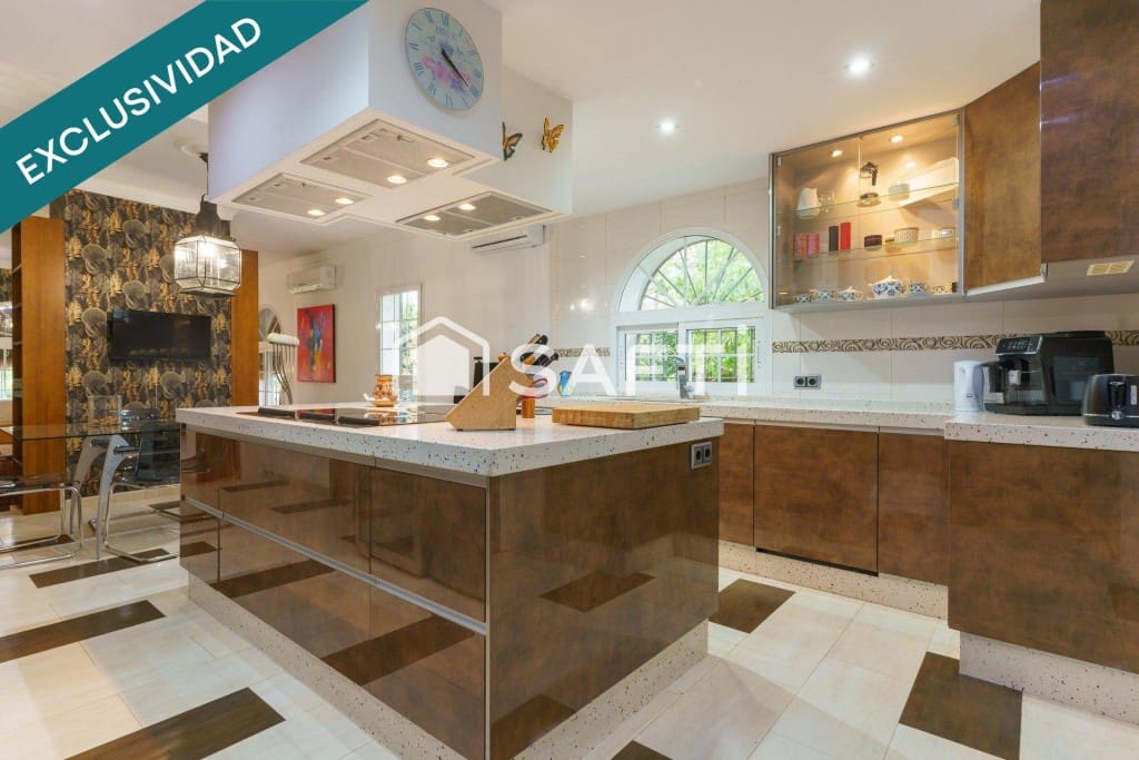 4 slaapkamer Finca/Landhuis te koop in Manzanilla met zwembad garage - € 395.000 (Ref: 9595687)