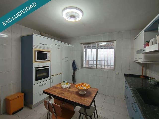 Adosado de 3 habitaciones en Villadepalos, Carracedelo en venta con garaje - 82.000 € (Ref: 9595694)