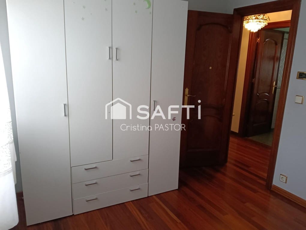 Chalet de 4 habitaciones en Santa María del Páramo en venta con garaje - 175.000 € (Ref: 9595696)