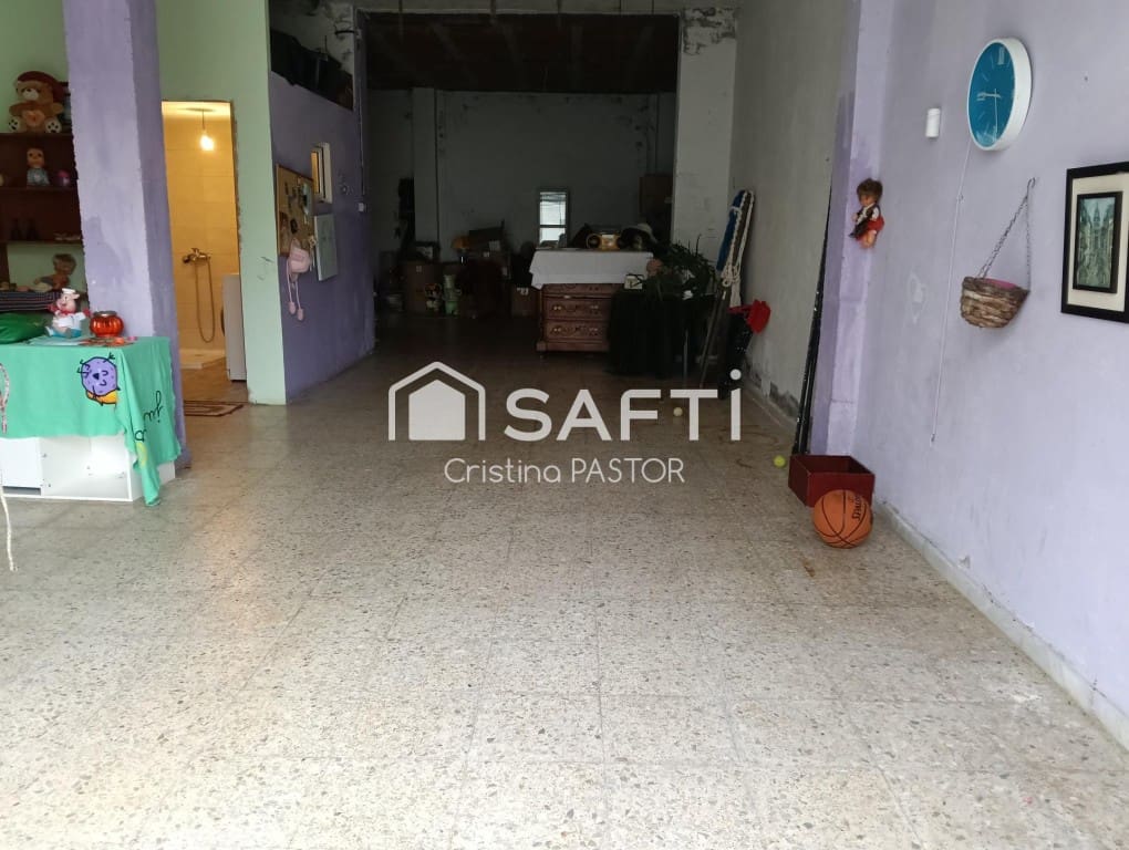 Chalet de 4 habitaciones en Santa María del Páramo en venta con garaje - 175.000 € (Ref: 9595696)