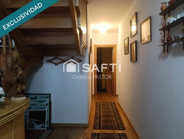 4 soveværelse Lejlighed til salg i Valencia de Don Juan med garage - € 155.000 (Ref: 9595697)