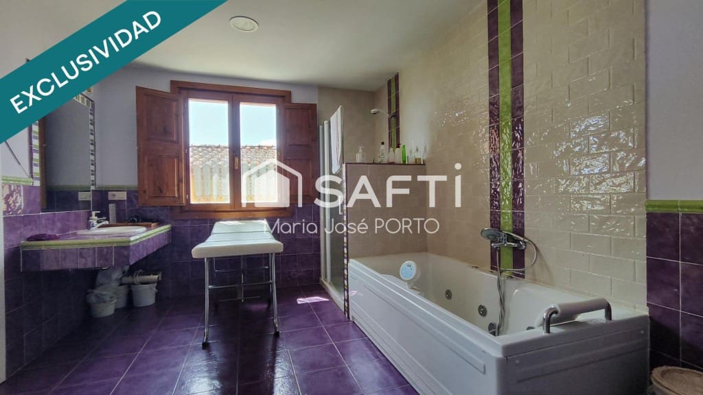 6 camera da letto Villa in vendita in Santovenia de la Valdoncina con piscina - 550.000 € (Rif: 9595700)