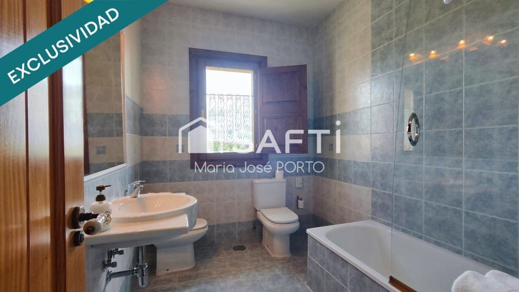 6 camera da letto Villa in vendita in Santovenia de la Valdoncina con piscina - 550.000 € (Rif: 9595700)