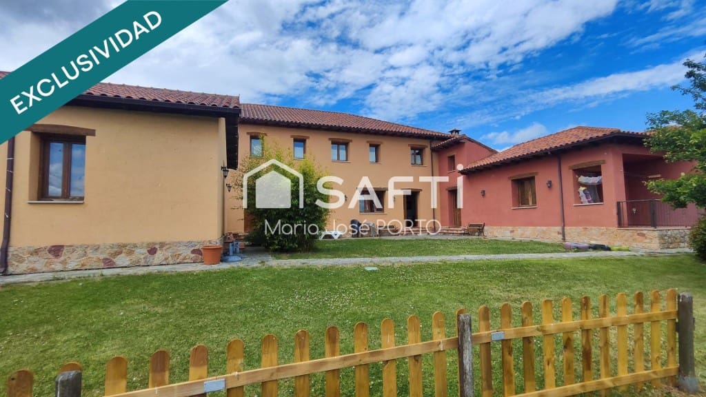 6 camera da letto Villa in vendita in Santovenia de la Valdoncina con piscina - 550.000 € (Rif: 9595700)