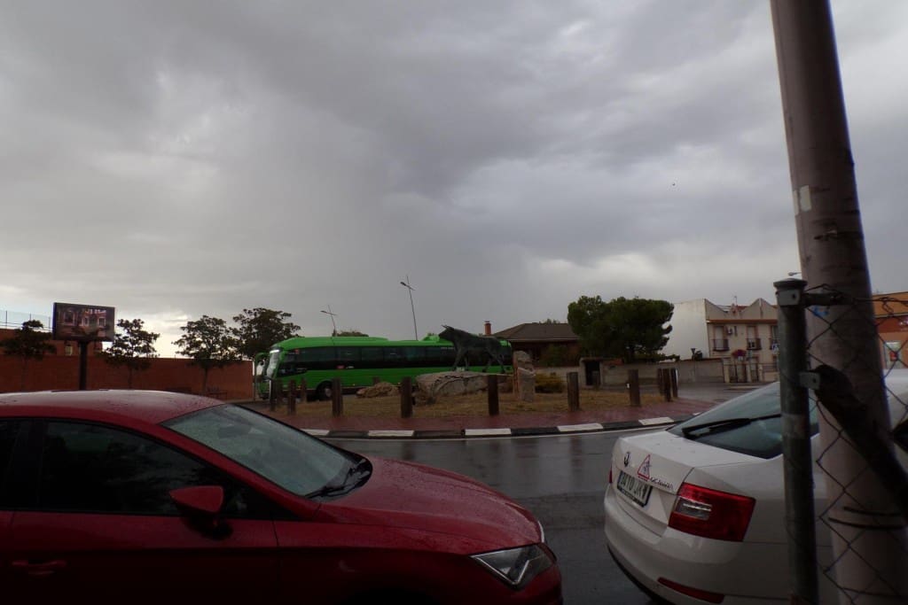 Commercial for sale in Ciempozuelos - € 170,000 (Ref: 9595702)