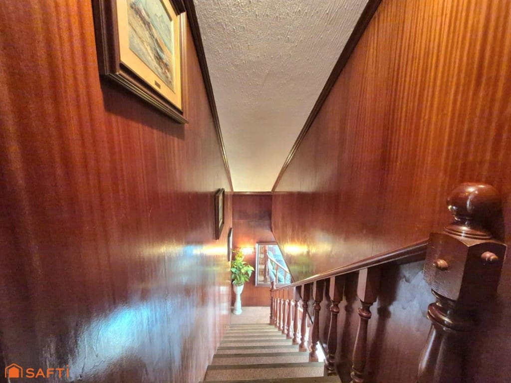 Chalet de 3 habitaciones en Begonte en venta con garaje - 260.000 € (Ref: 9595703)